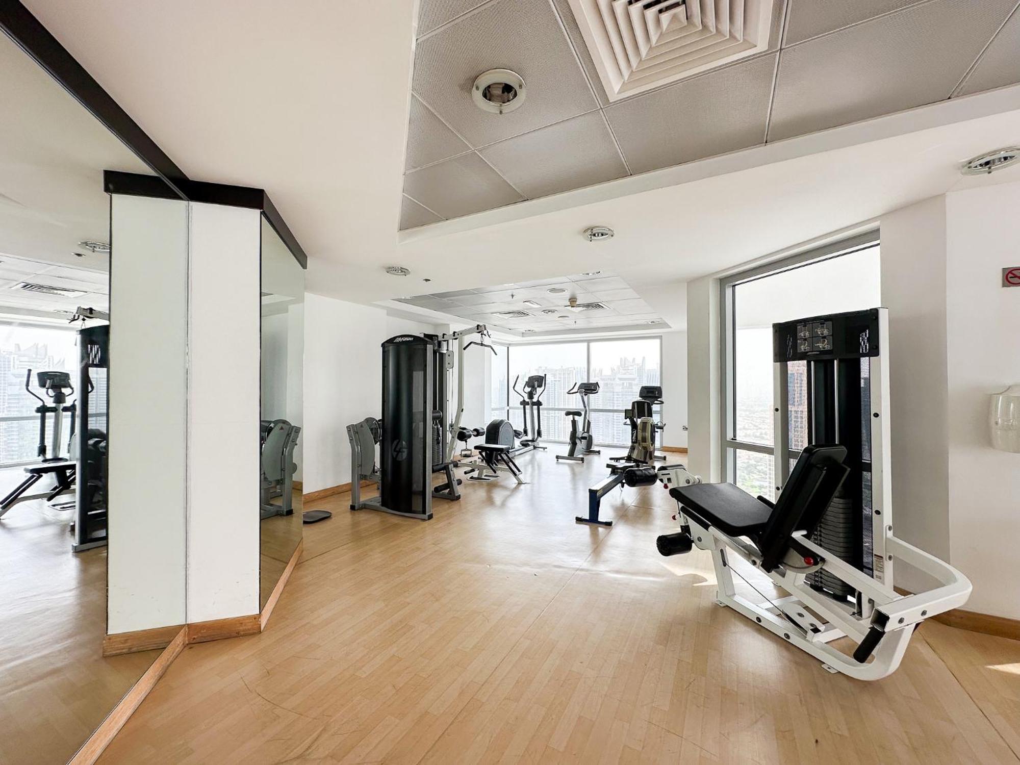 Charming Brand New 2Br Close To The Beach Dubai Luaran gambar
