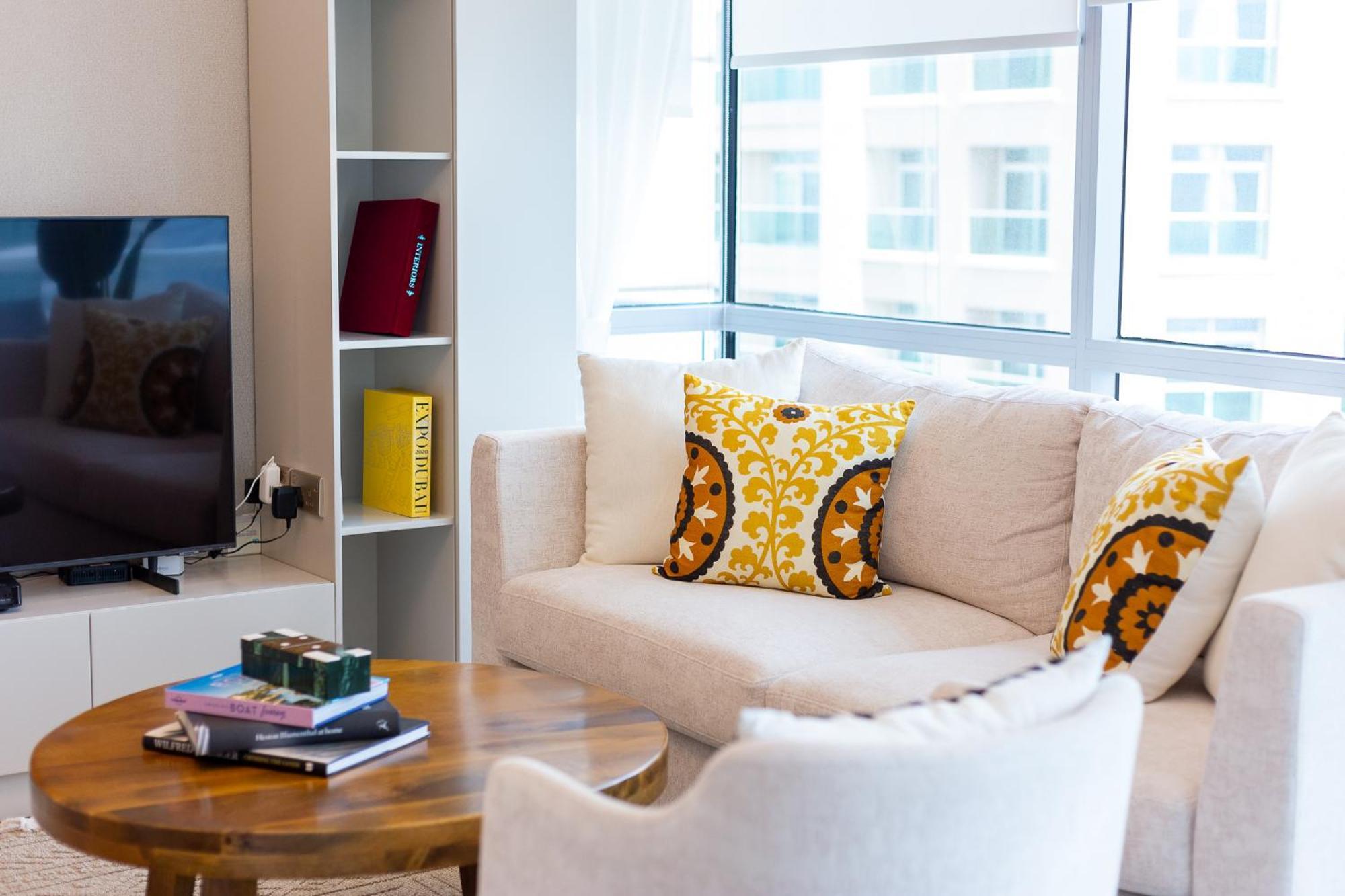 Charming Brand New 2Br Close To The Beach Dubai Luaran gambar
