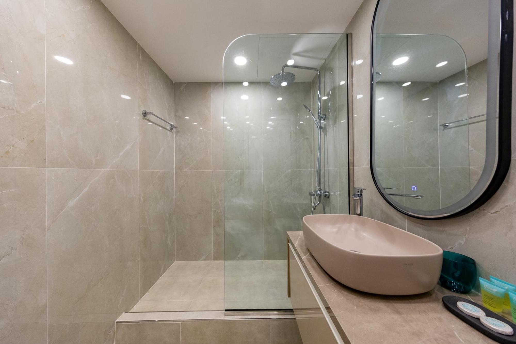 Charming Brand New 2Br Close To The Beach Dubai Luaran gambar