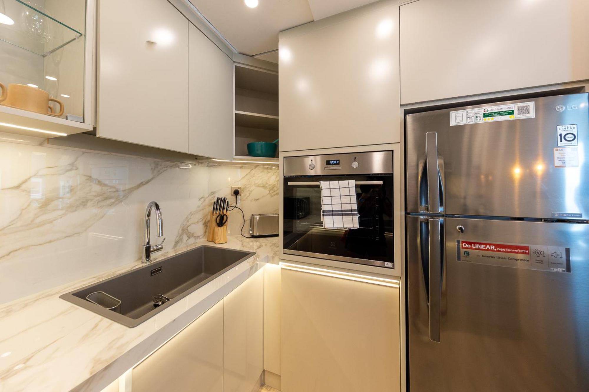 Charming Brand New 2Br Close To The Beach Dubai Luaran gambar